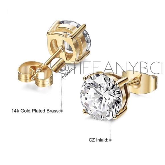 14k Gold Round CZ Stud Earrings - Picture 4 of 5